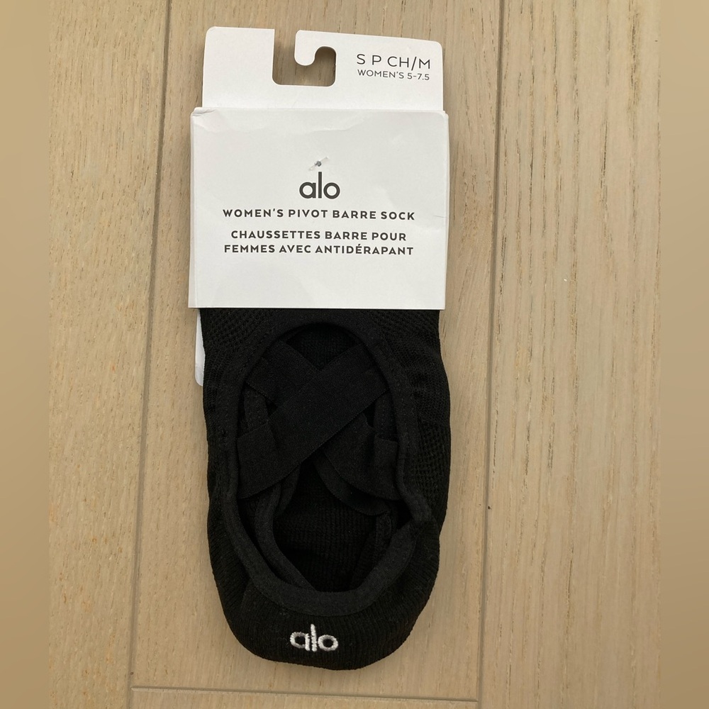 NWT Alo Yoga Pivot Barre Grip Socks | Black | Womens S 5-7.5
